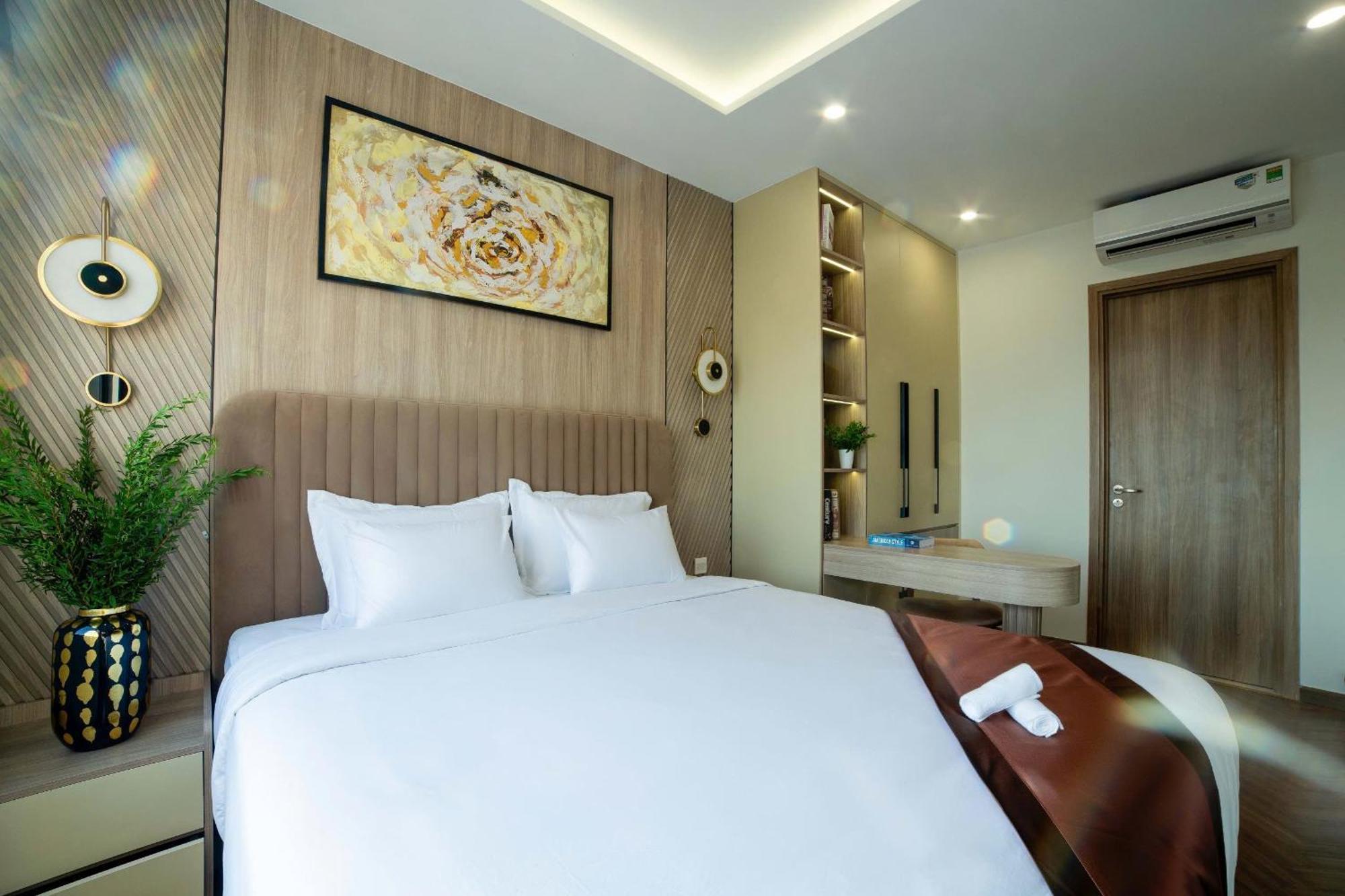 Otis Apartment - Soho Residence District 1 - Near Bui Vien Хошимин Екстериор снимка
