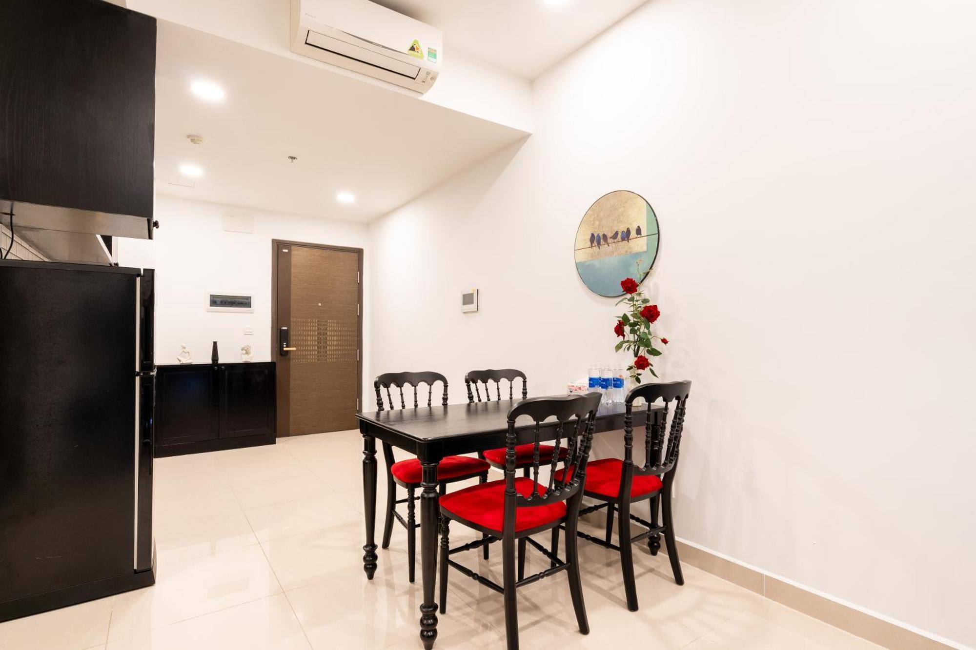 Otis Apartment - Soho Residence District 1 - Near Bui Vien Хошимин Екстериор снимка