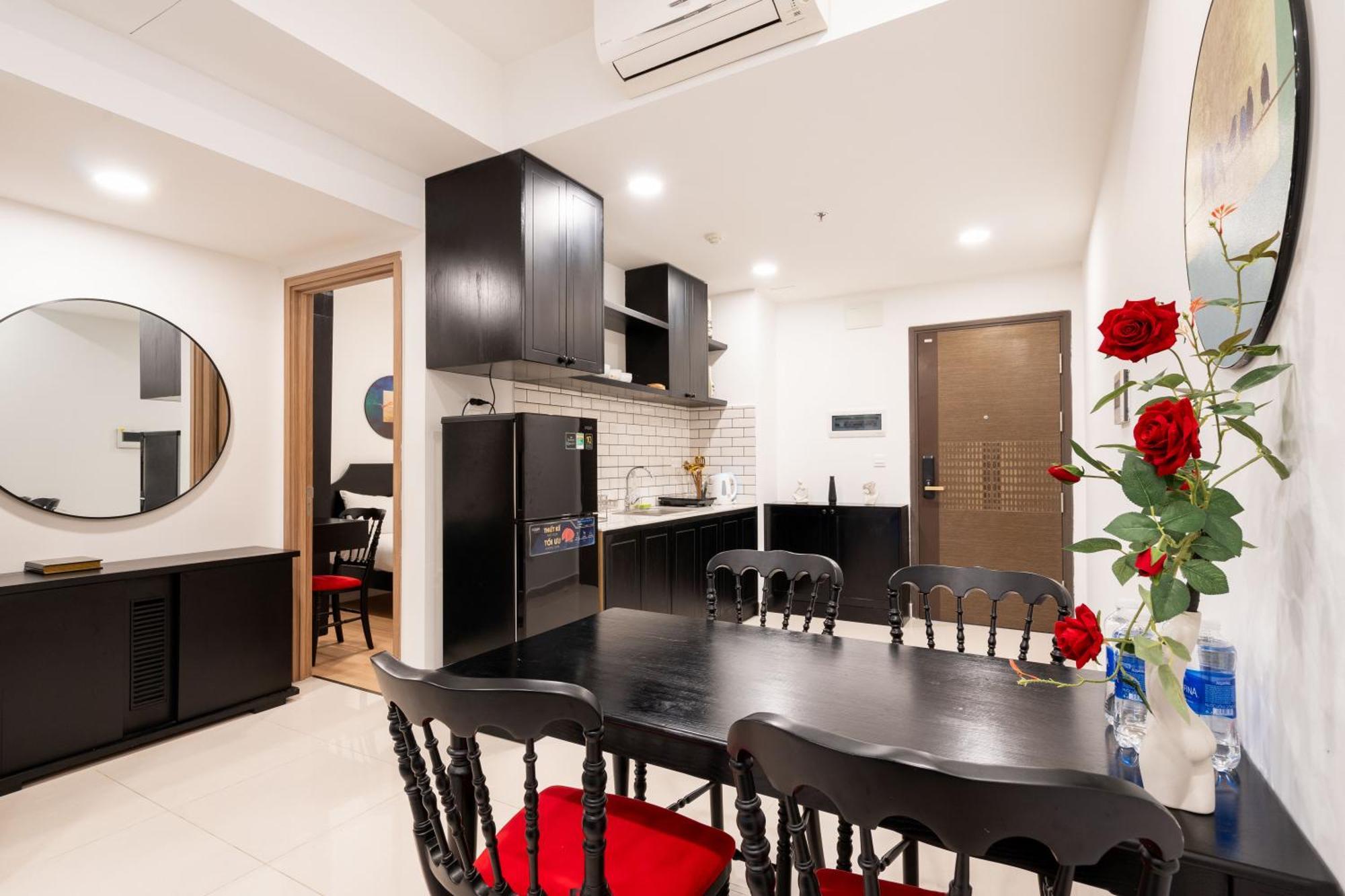 Otis Apartment - Soho Residence District 1 - Near Bui Vien Хошимин Екстериор снимка